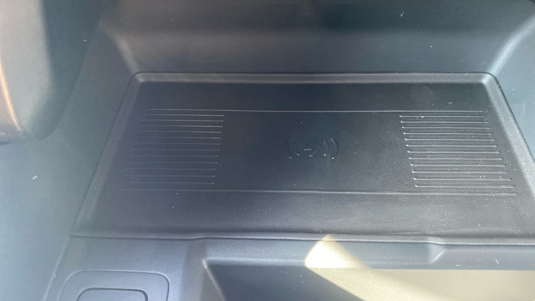 Land Rover Range Rover Evoque 2.0 D200 Edition 5dr Auto Diesel Hatchback